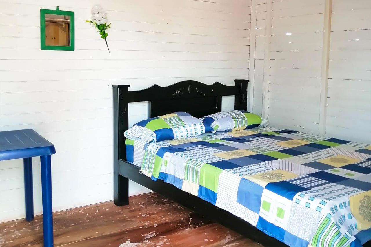 Puerto Caracol Isla Mucura Hotel Eksteriør billede